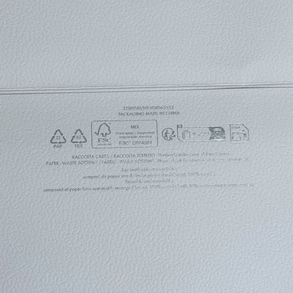 Louis Vuitton x Takashi Murakami Cherry Packaging 19x16x9" Large Shopping Bag - Picture 7 of 7